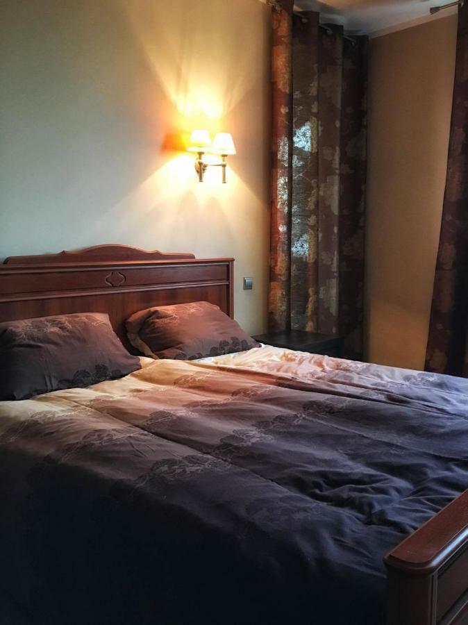 Apartament Vincent Metro 83 M2 *