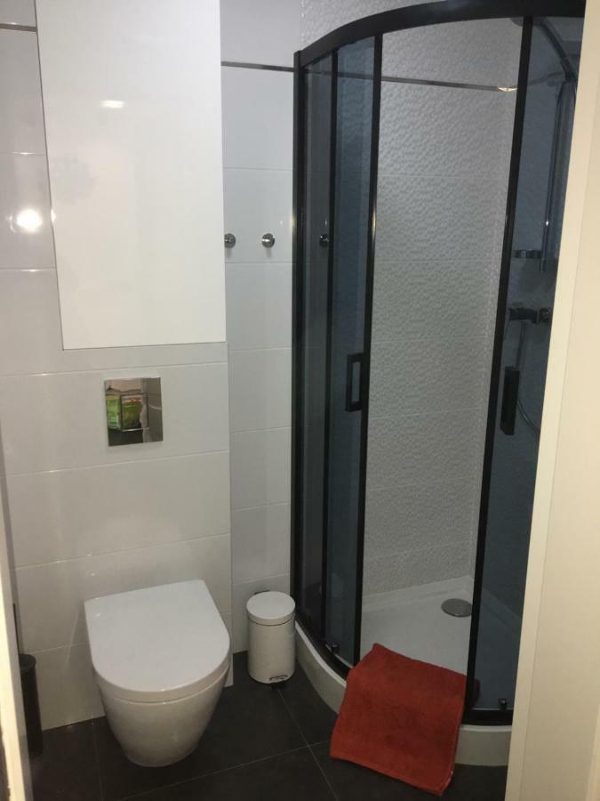 Apartament Emilia Apartment *