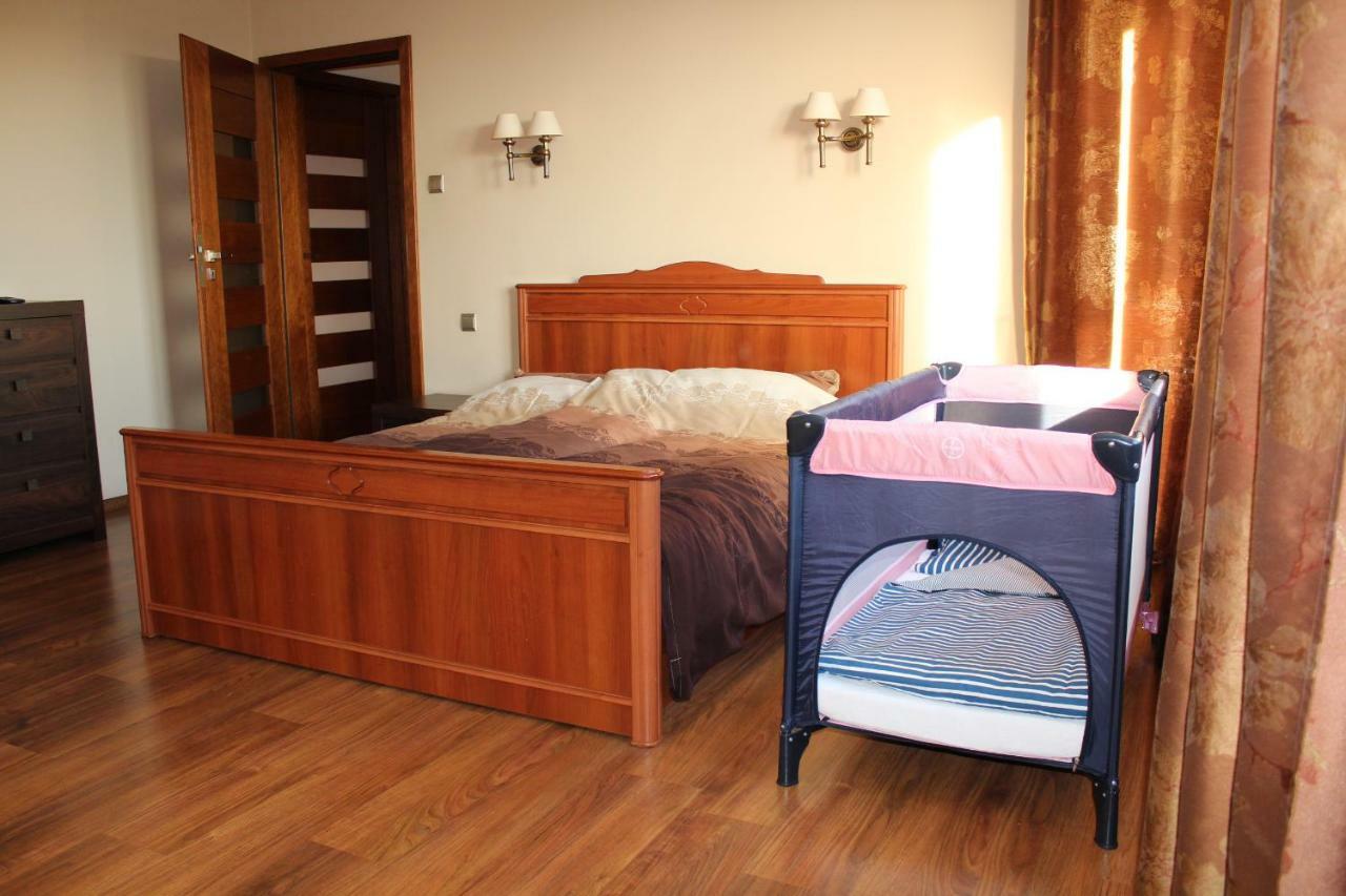 Apartment Apartament Vincent Metro 83 M2