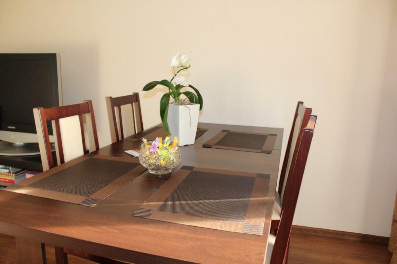 Apartament Vincent Metro 83 M2 *