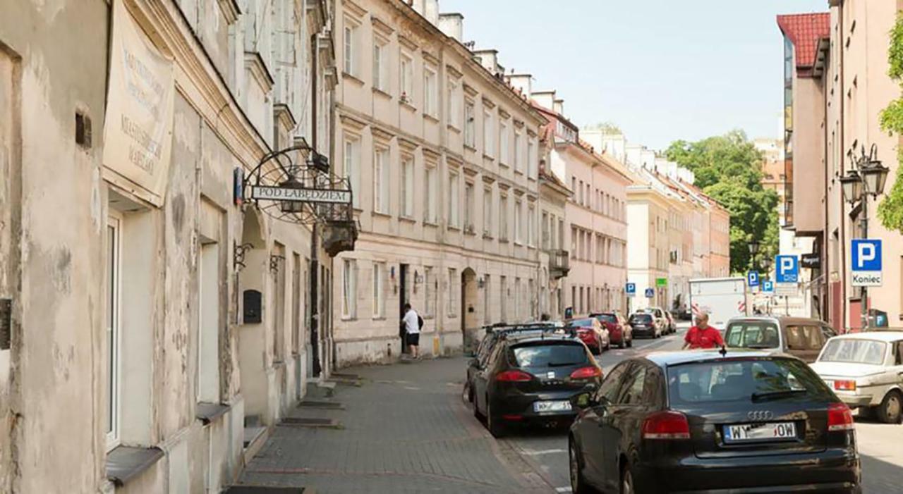Cosy In The Old Town Apartment