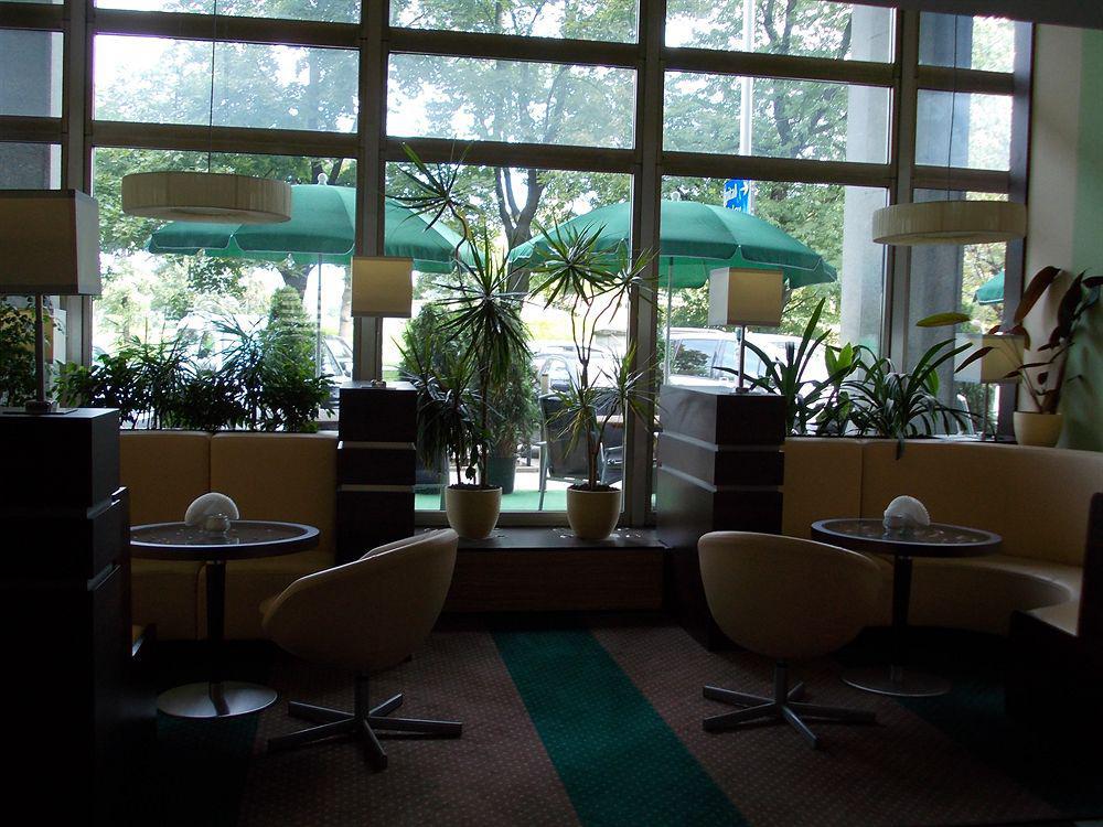 Logos Hotel