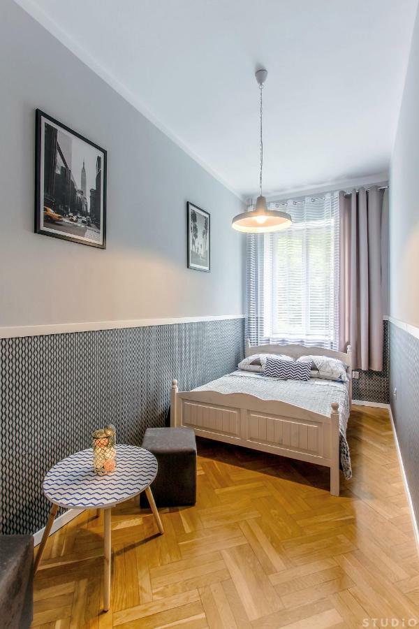 Clicktheflat Wspolna * Warsaw