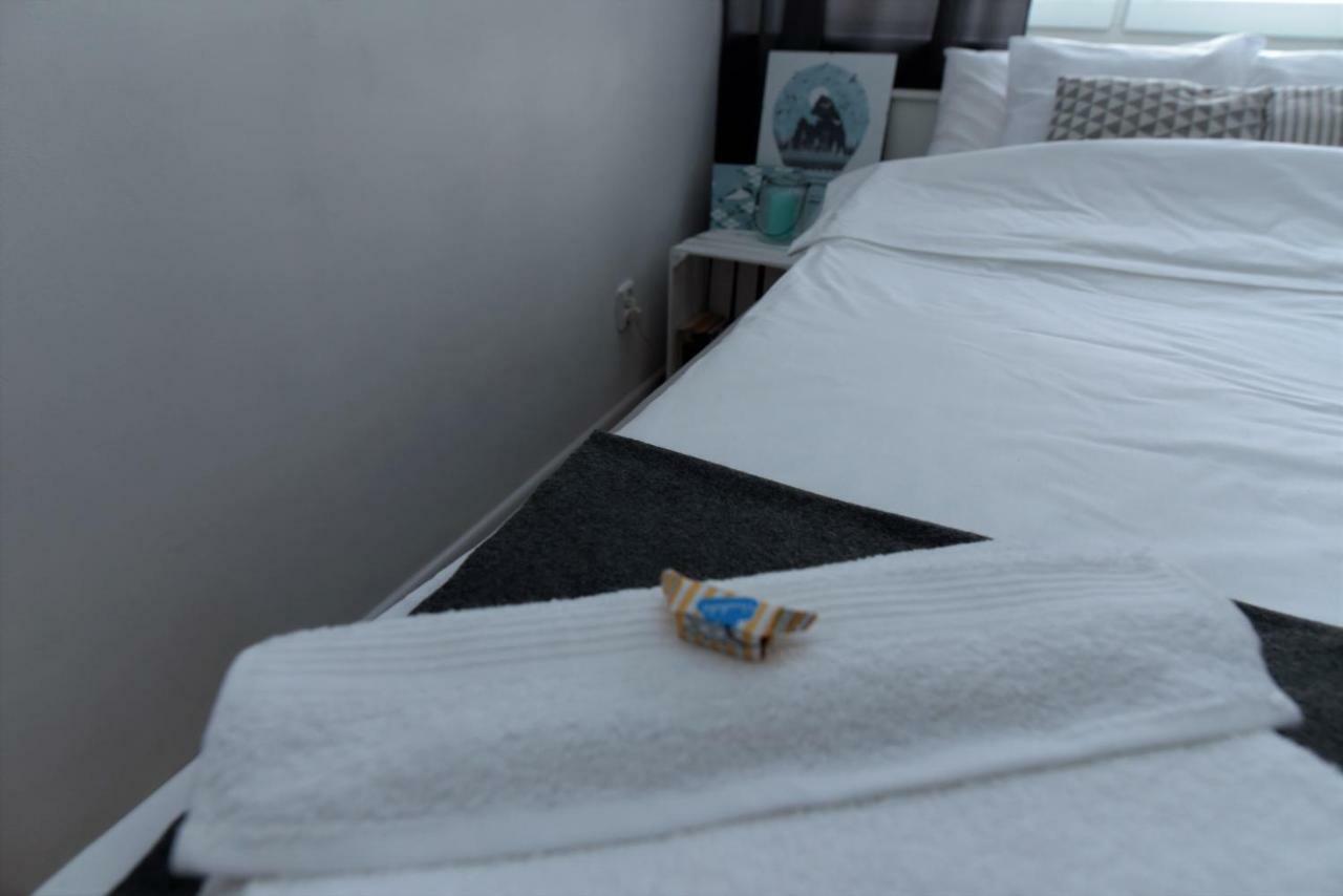 Apartamento Hello Warsaw! Calm Artistic City Center *