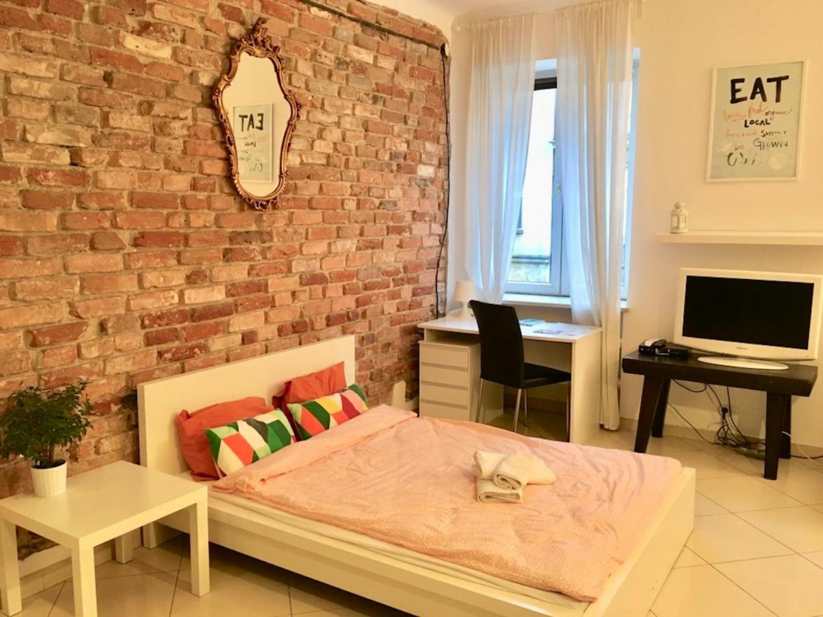 Apartment Nowogrodzka Cozy Studio