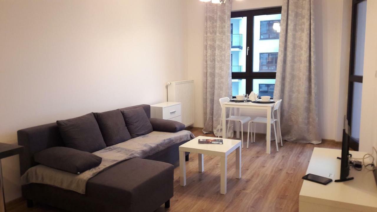 Newburg Wolska Apartamento