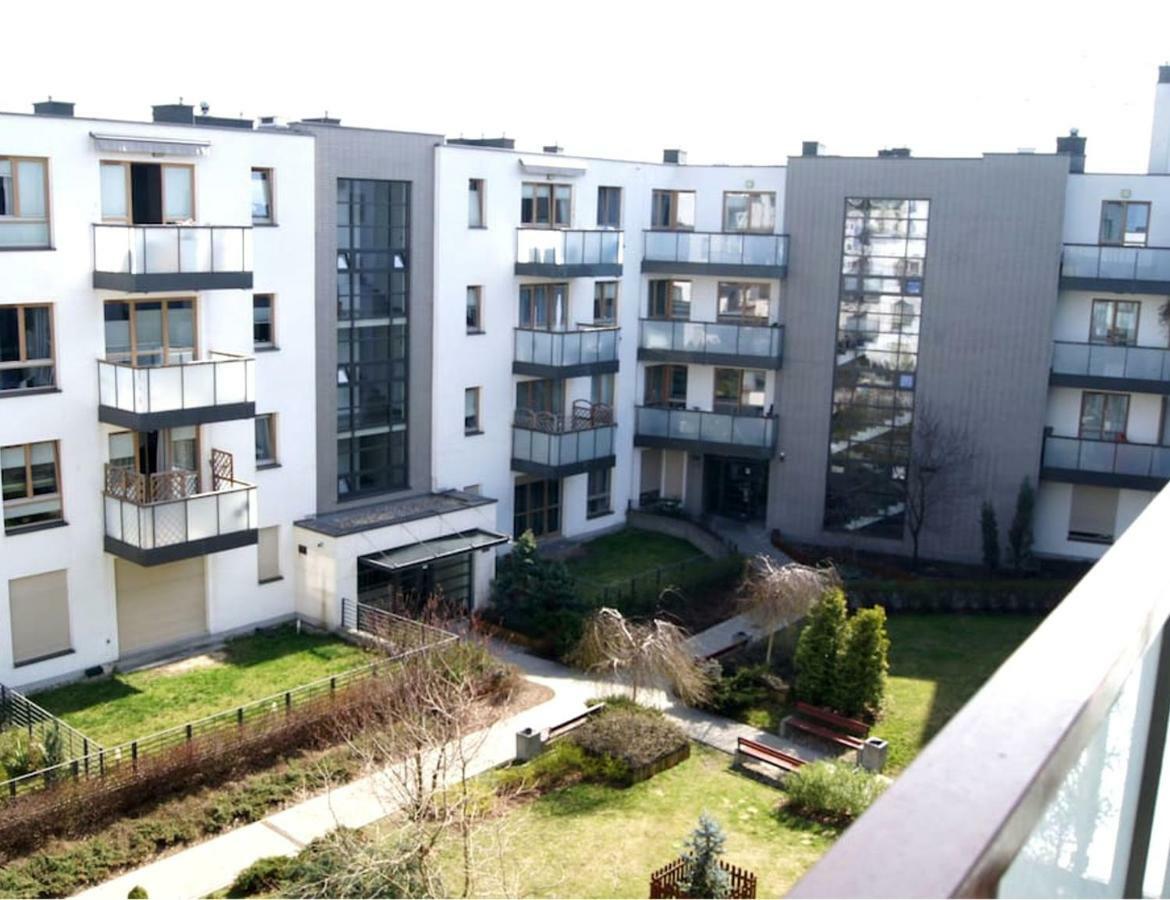 Apartment Mint And Berry Wilanow *