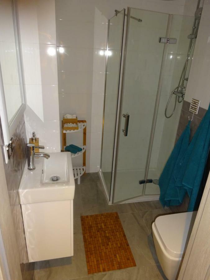 Nikola Apartment
