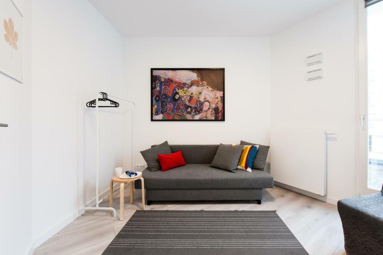 Superapart Bobrowiecka 10 Warsaw