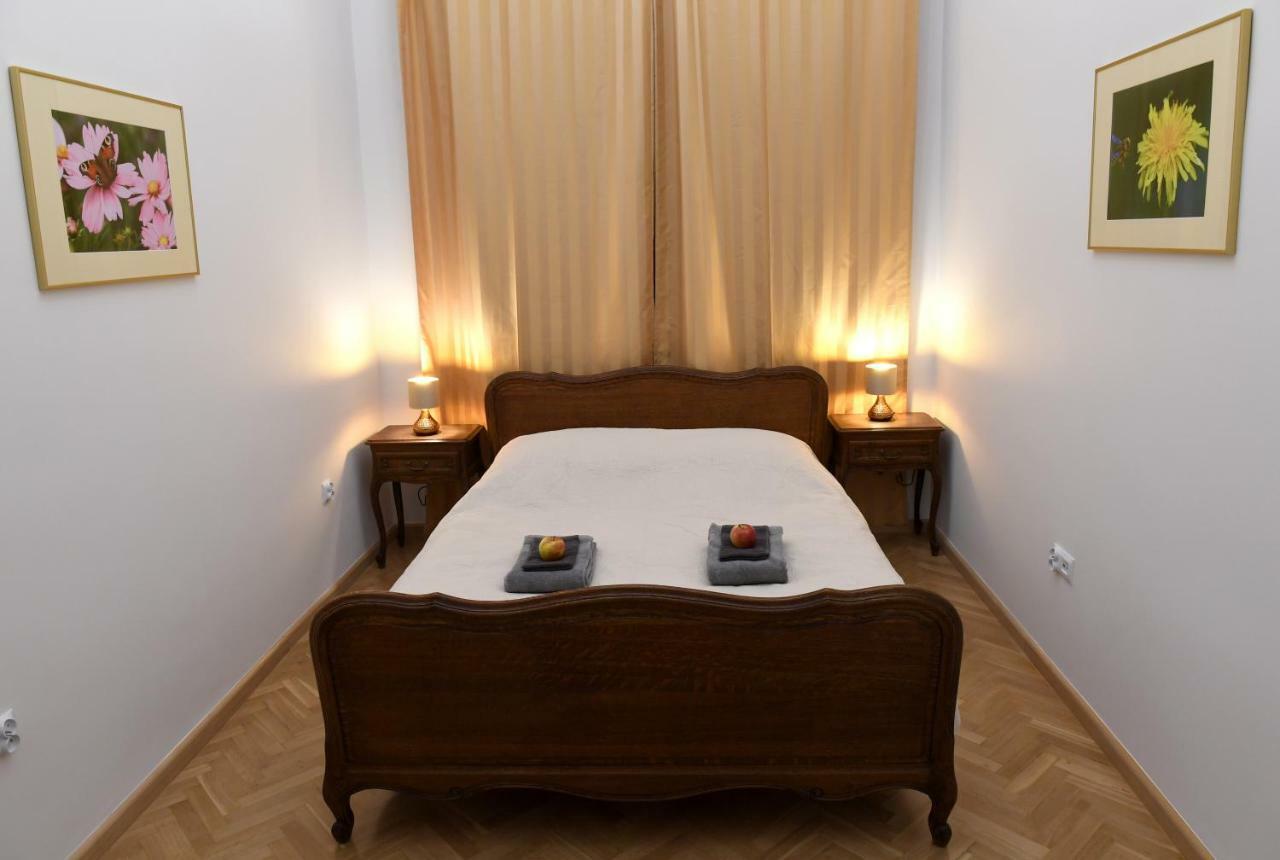 Na Dlugiej Apartment *