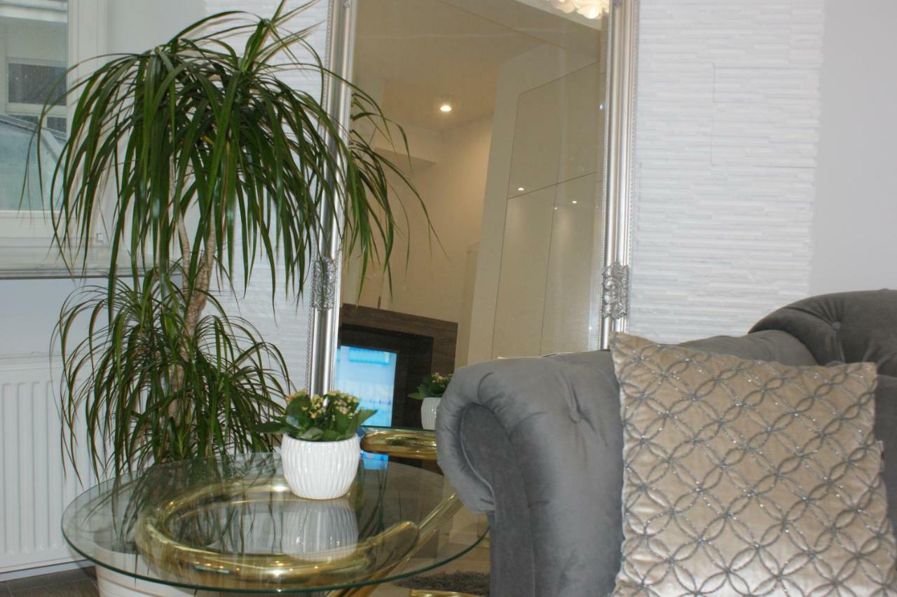 Lovely Apartment- Poznanska 16 Warsaw