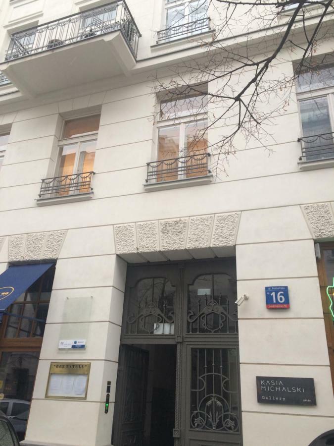 Apartament Lovely Apartment- Poznanska 16 *