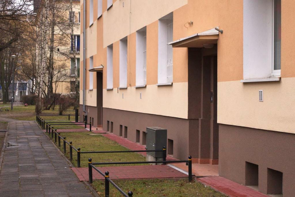Apartamento Apartament Stopover Metro Wierzbno Varsóvia
