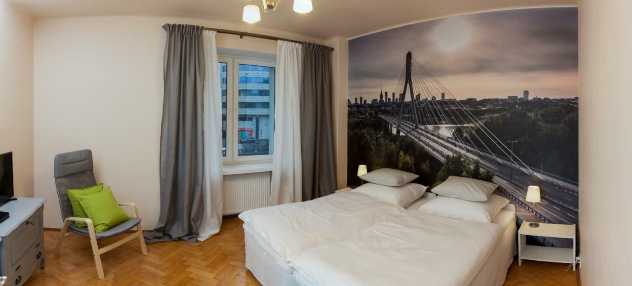 Apartament Stopover Metro Wierzbno Apartamento