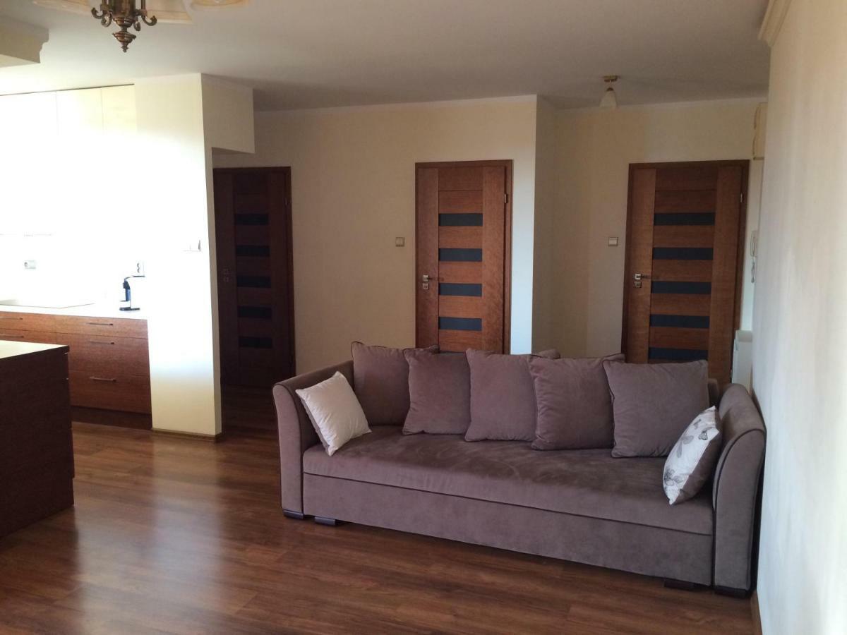 Apartment Apartament Vincent Metro 83 M2 *
