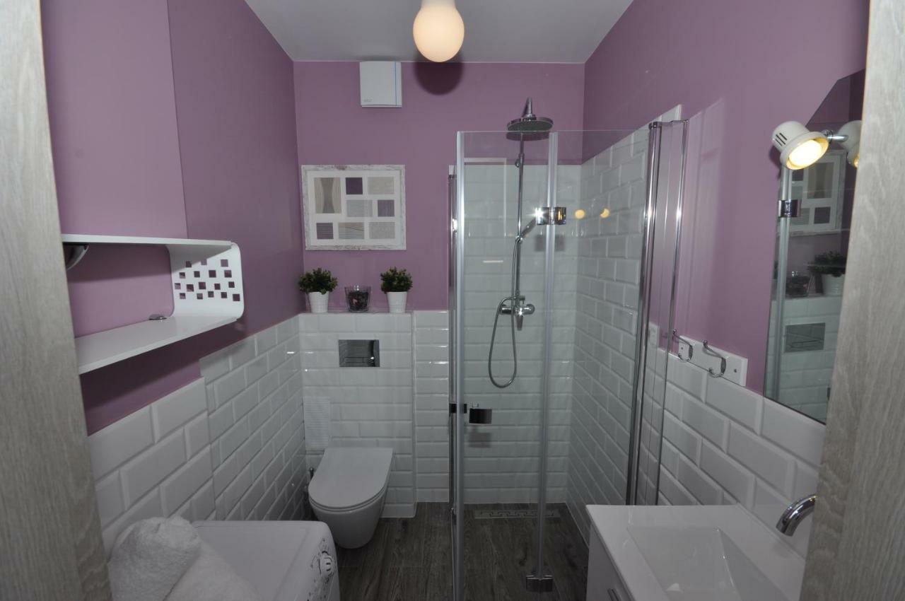 Apartament Close To Everywhere In Warszawa