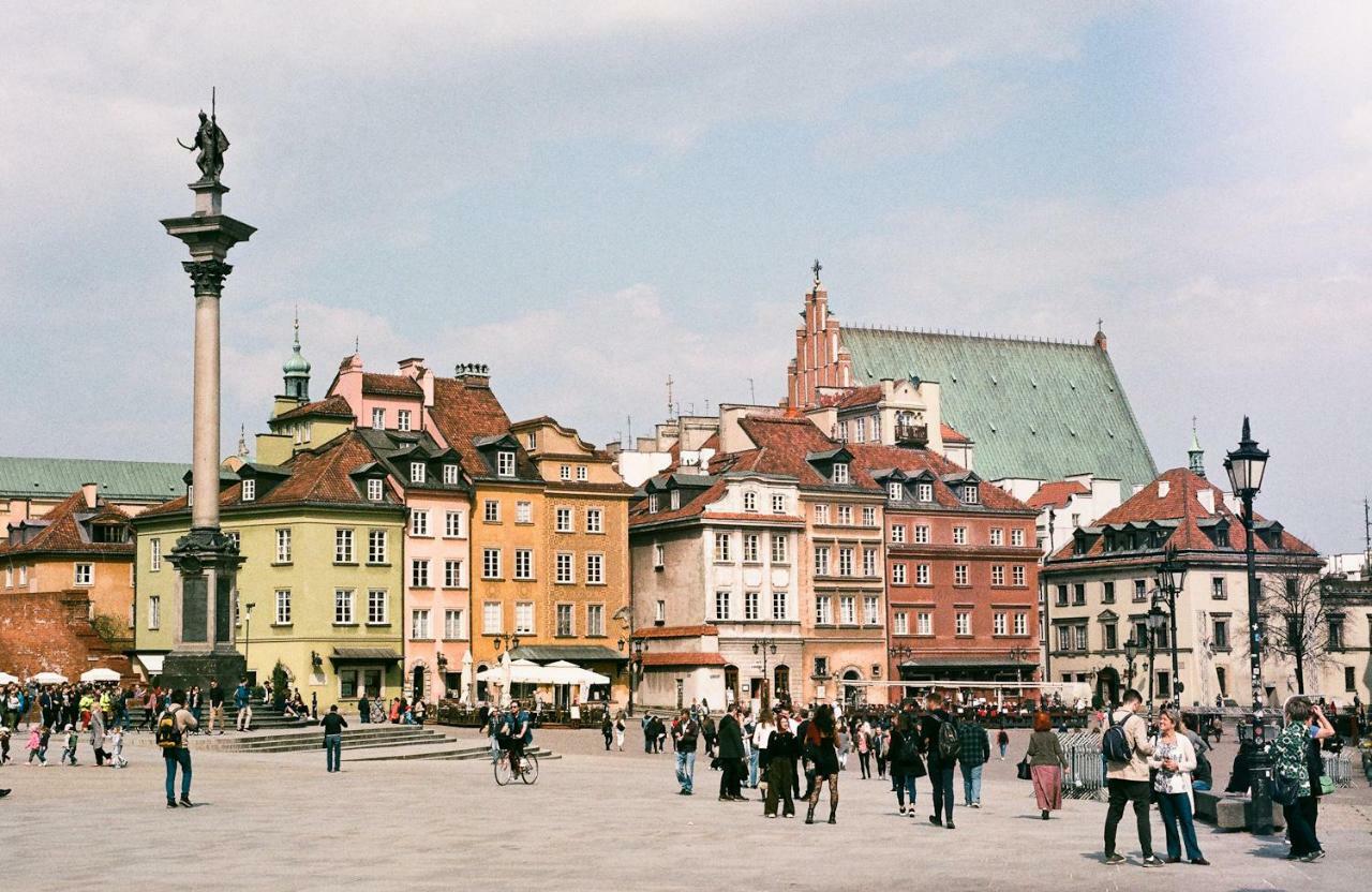 Red Brick Old Town * Warsaw