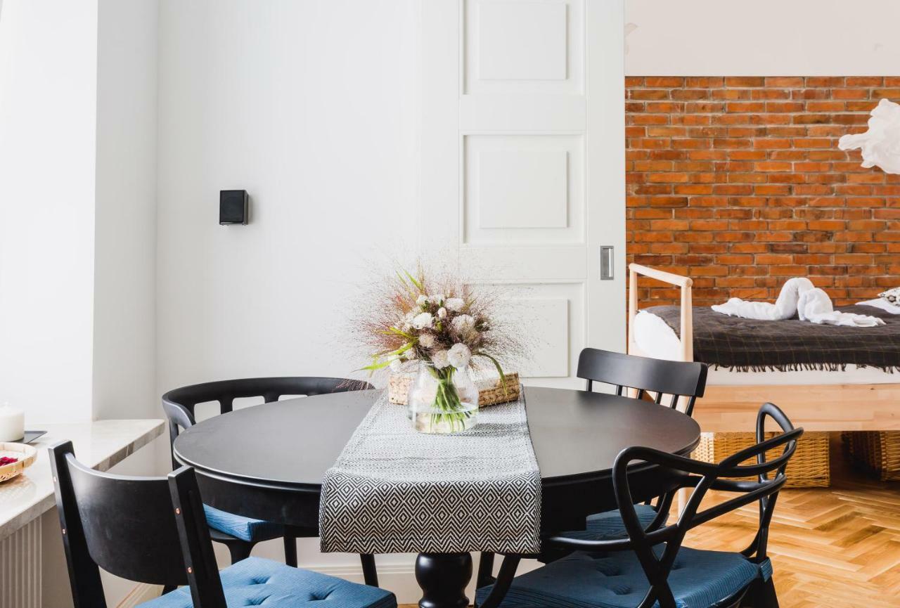 Oomph Warsaw Central Elegant Apartment Apartment