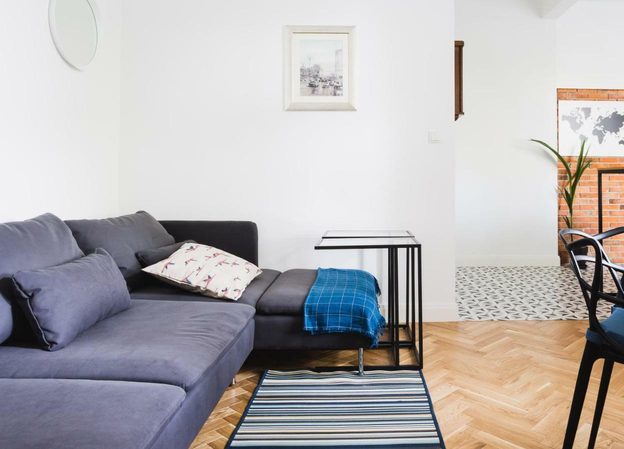 Oomph Warsaw Central Elegant Apartment