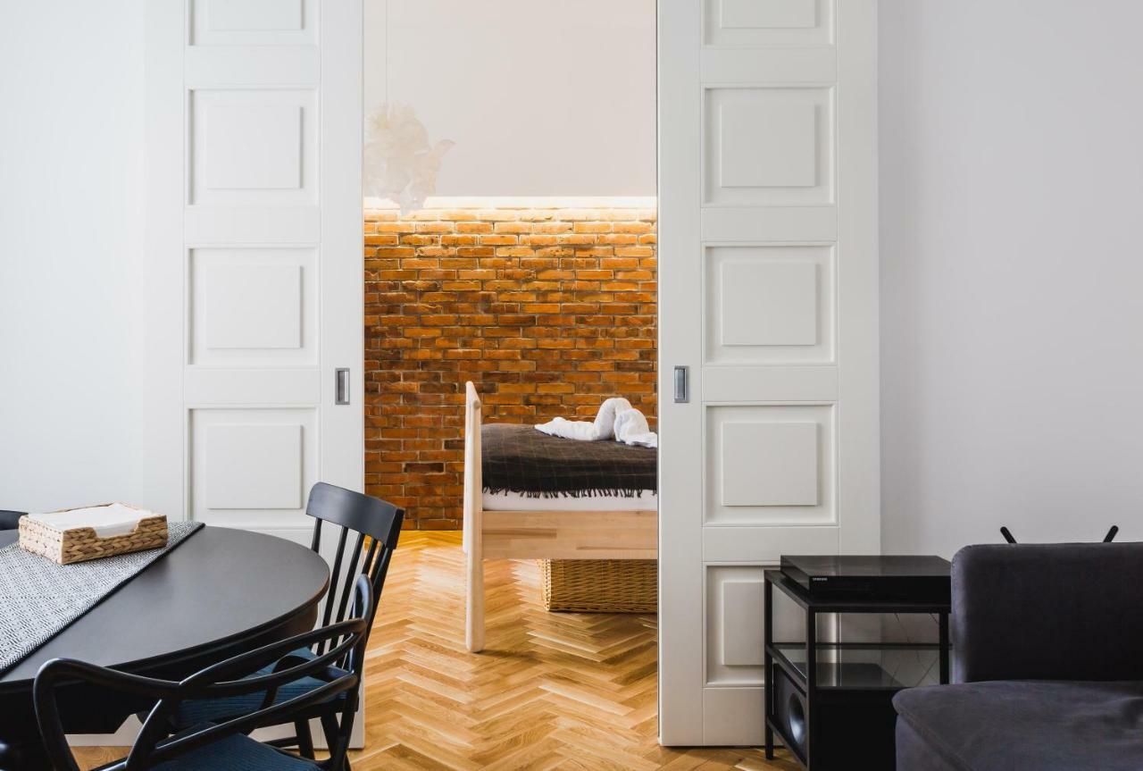 Apartment Oomph Warsaw Central Elegant Apartment