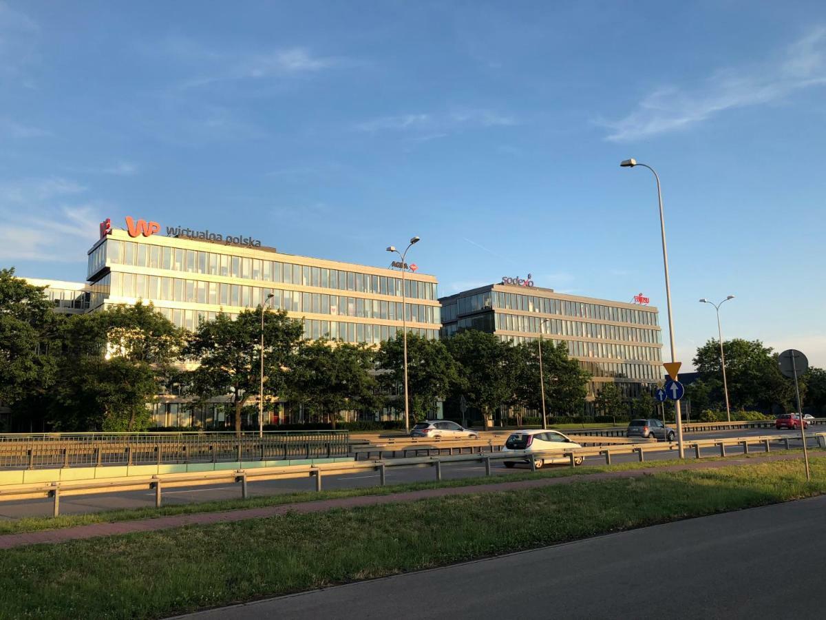 Like At * Warszawa