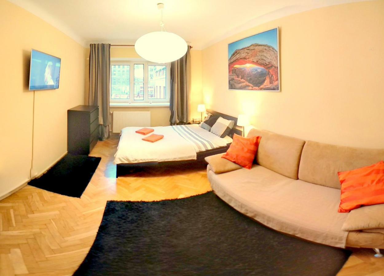 Studio Zelazna - Near Old Town * Warsaw