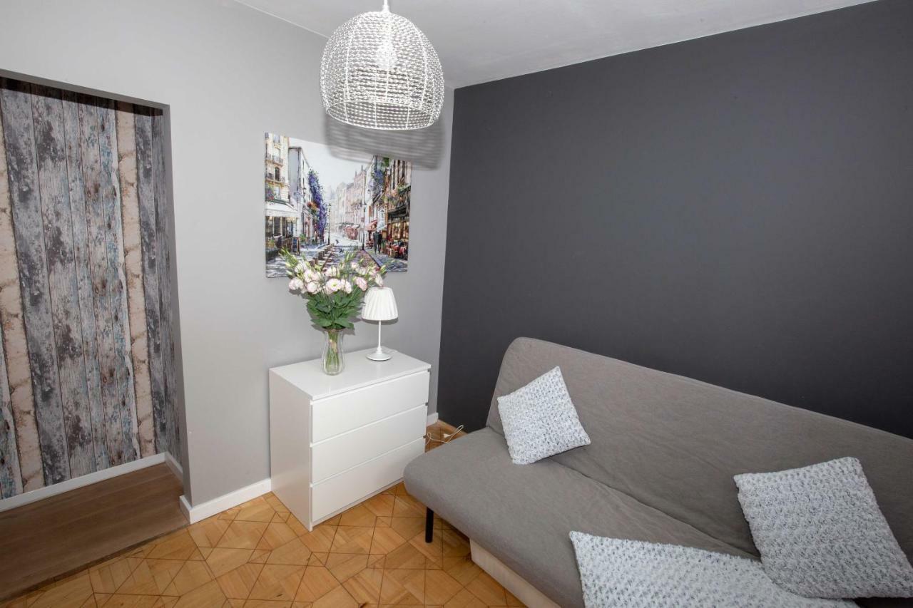 Apartment Saska Kepa Warsaw