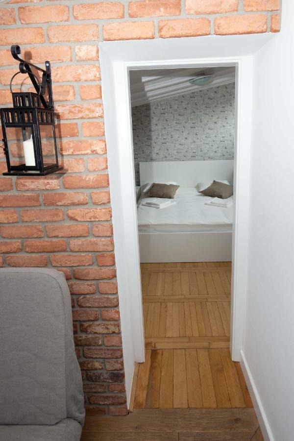 Saska Kepa Apartment *