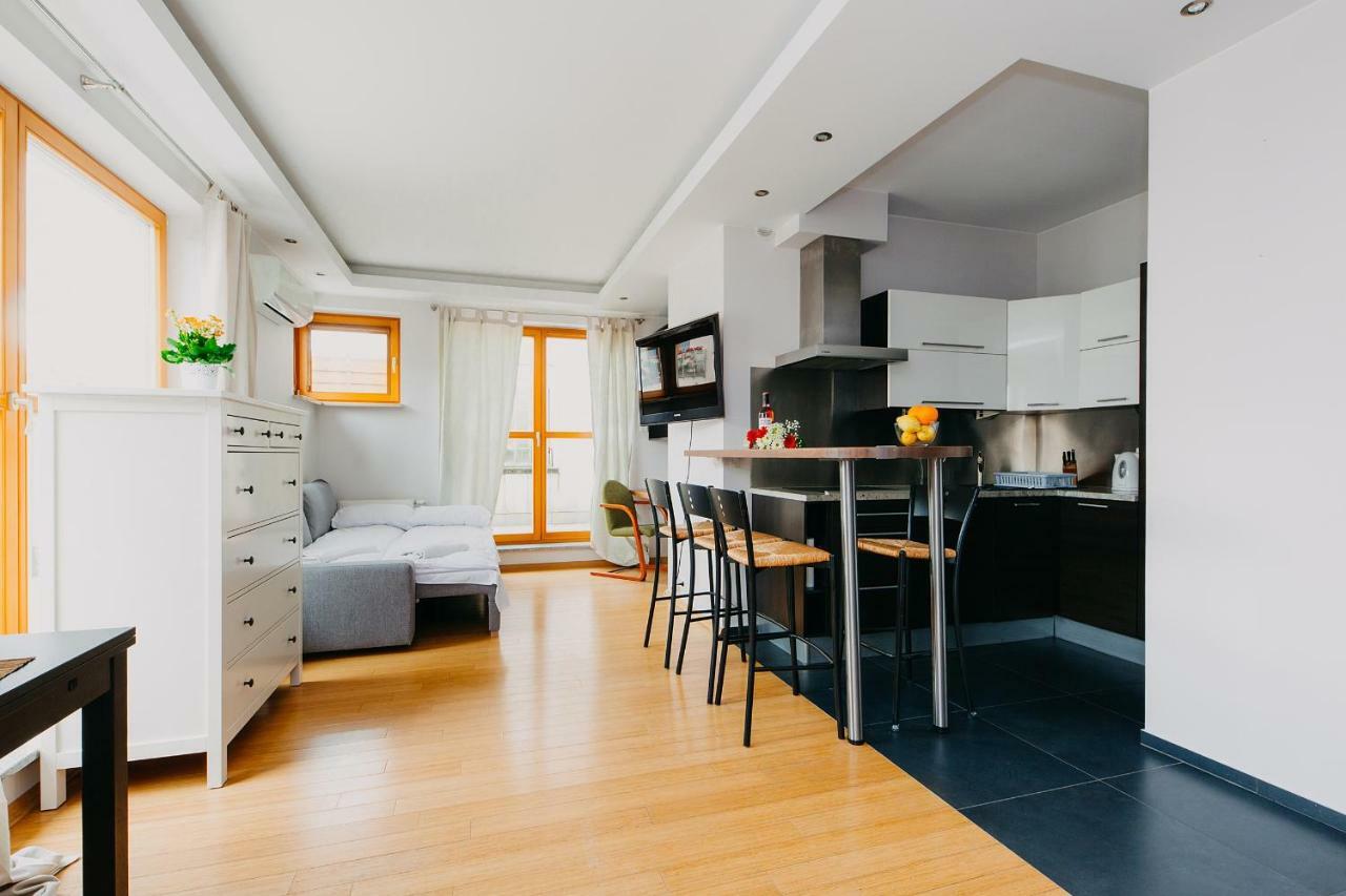 Shortstaypoland Chelmska Apartment *