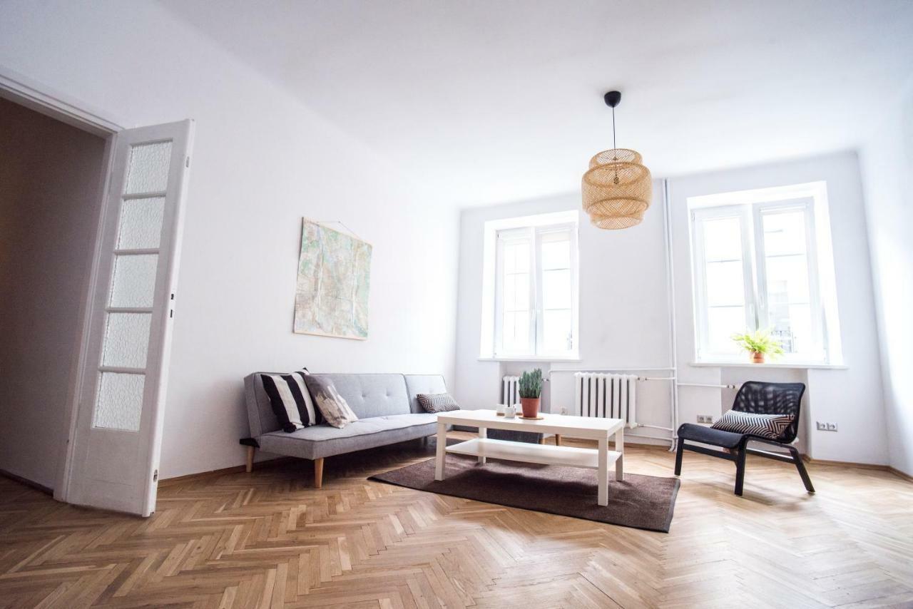 Apartment Chmielna