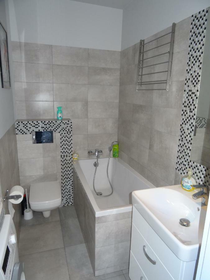 Apartment Zenhouse Ursynow, Mokotow Wynajem Krotkoterminowy, Warsaw