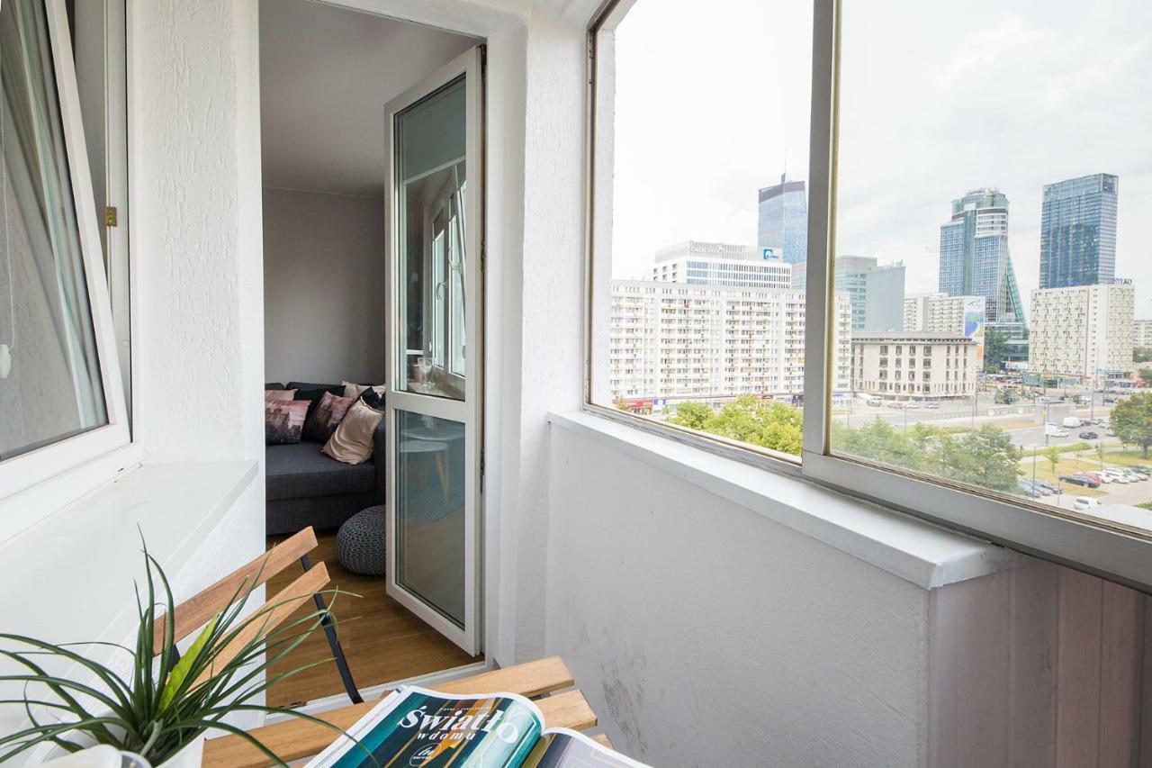 Apartment Oomph Downtown Warsaw