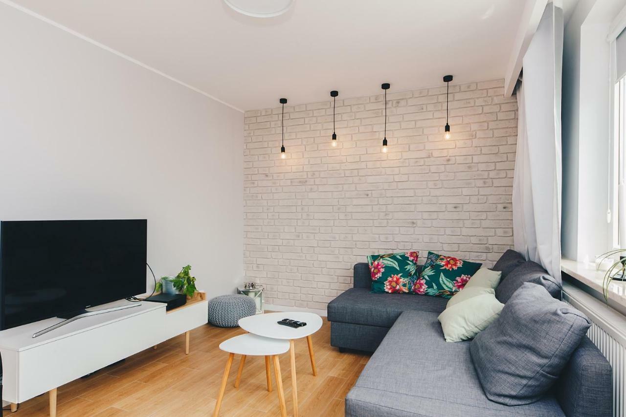 Apartment Oomph Downtown Warsaw