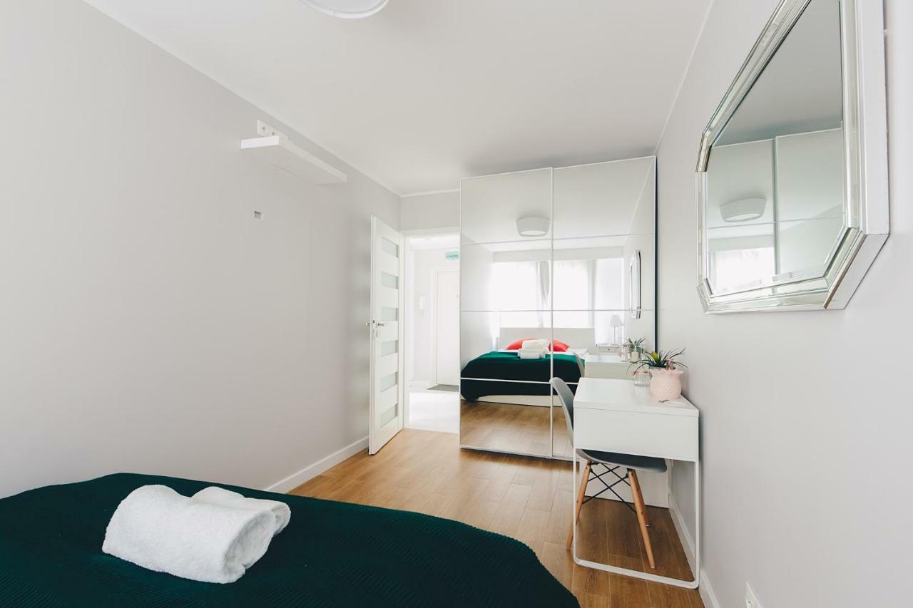 Oomph Downtown Apartment *