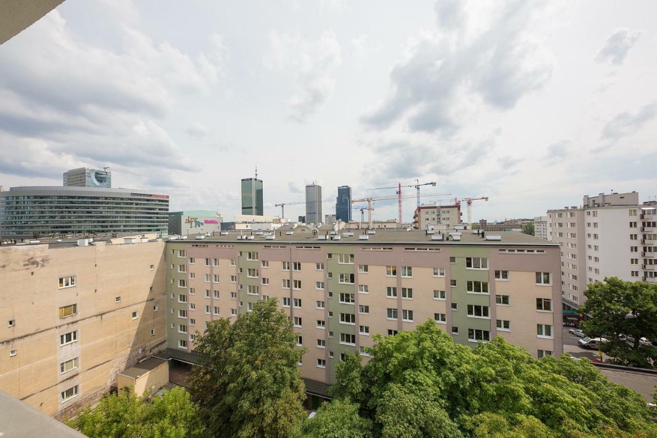 Apartment Oomph Downtown Warsaw