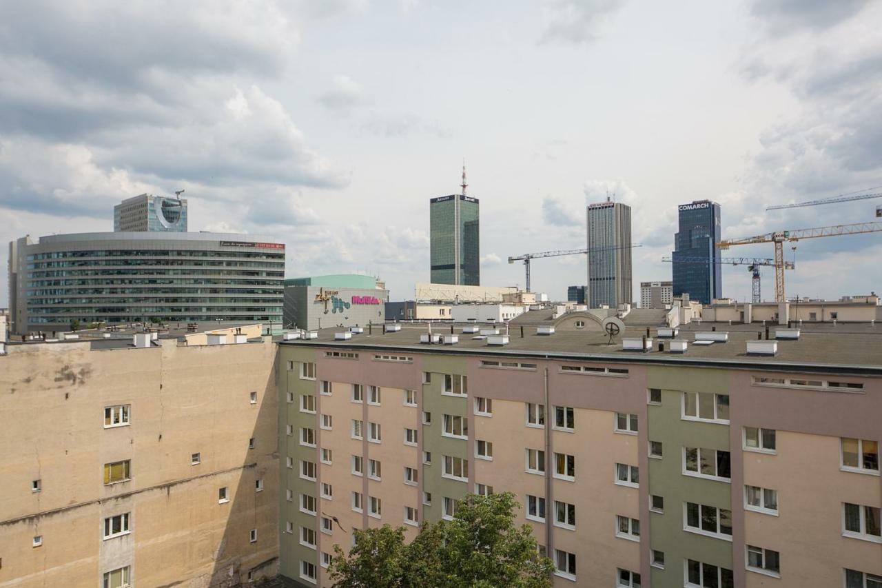 Apartment Oomph Downtown Warsaw