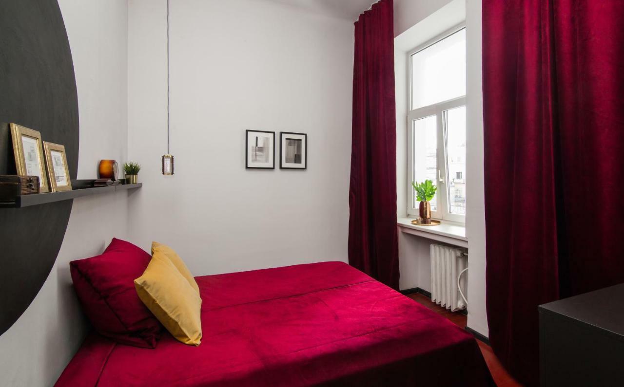 Nowy Swiat 28 3* Warsaw