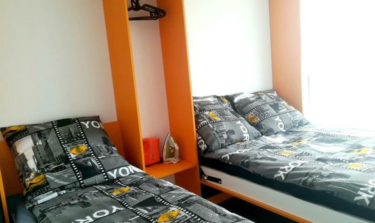 Walk Distance To Mokotow Business Park Apartment *