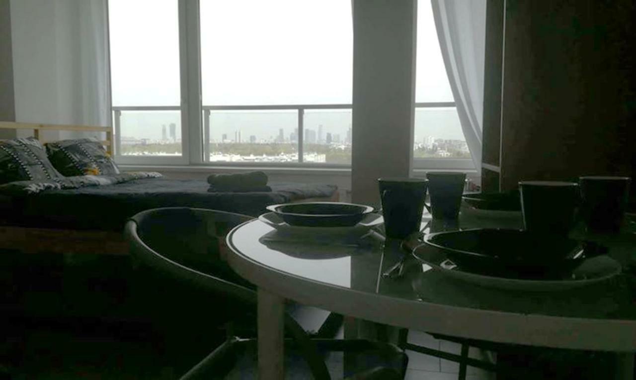 Walk Distance To Mokotow Business Park Apartment *