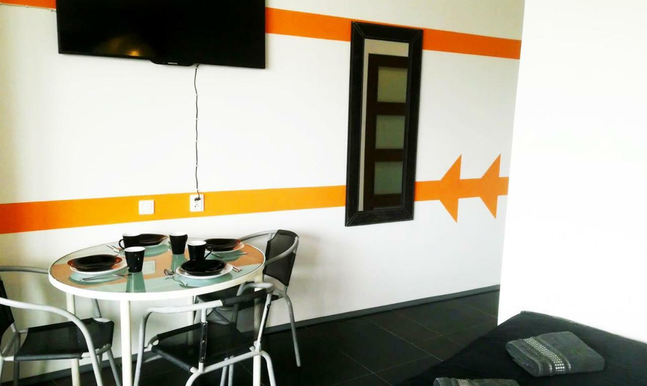 Walk Distance To Mokotow Business Park Apartment *
