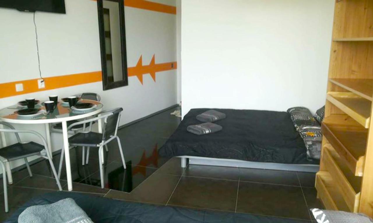Apartment Walk Distance To Mokotow Business Park