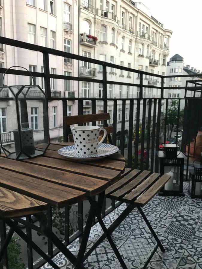 Hoza Apartment