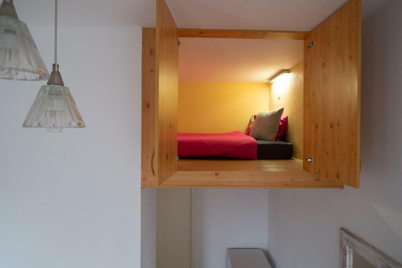 Trzy Wieze Apartment Warsaw