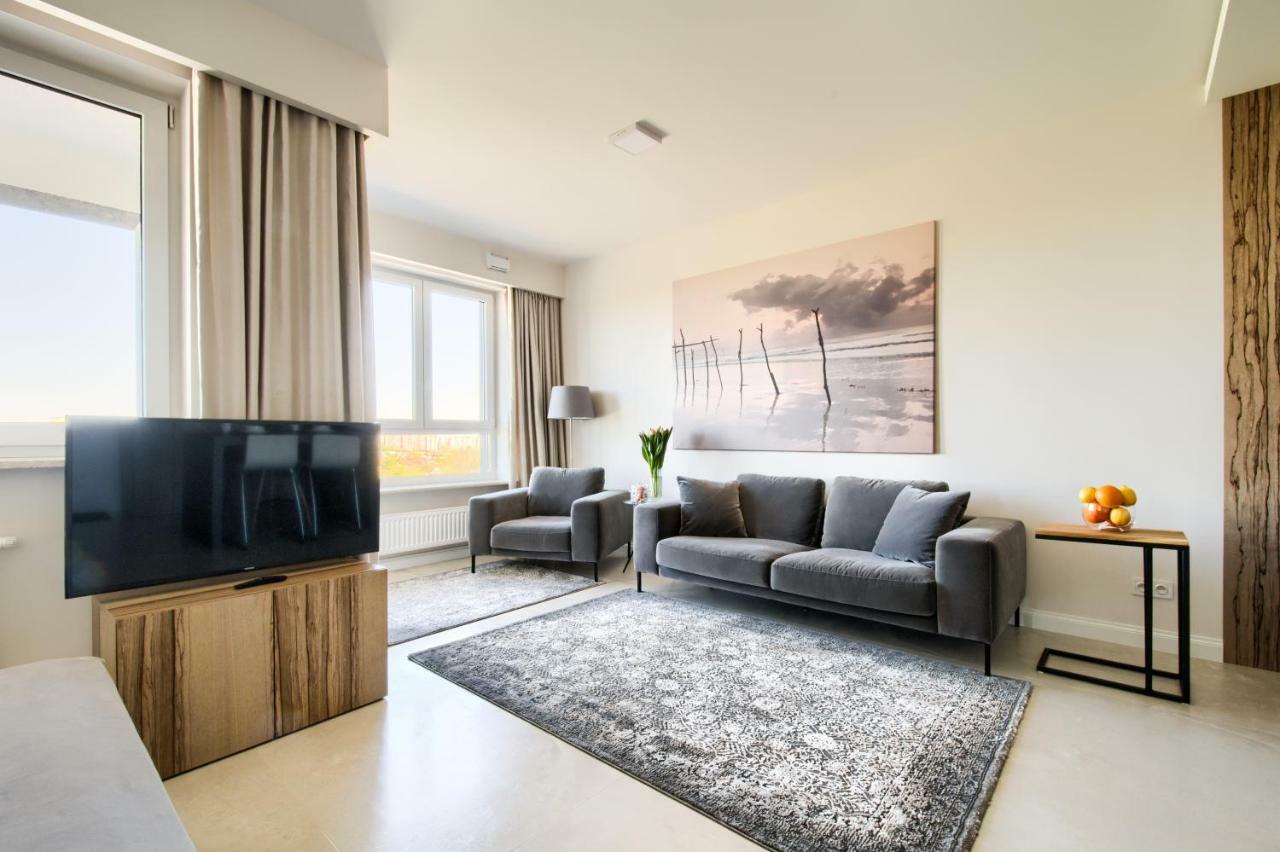 Luxlux Afara Warschau