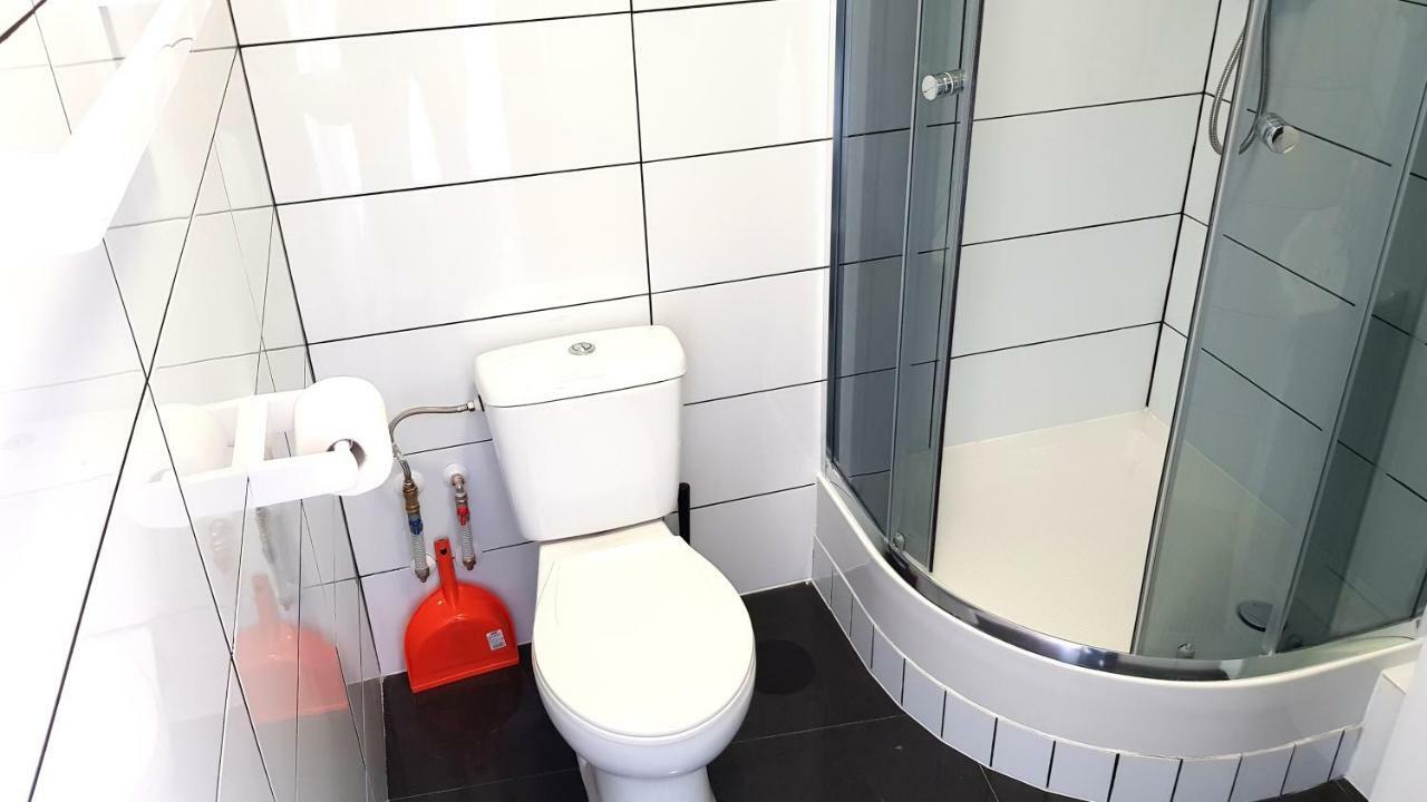 Walk Distance To Mokotow Business Park Apartment