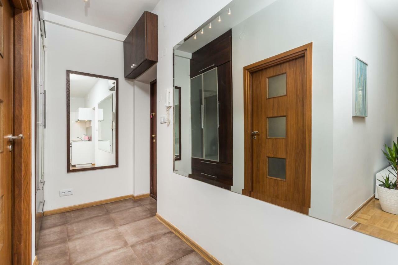 Shortstaypoland Krucza Warszawa