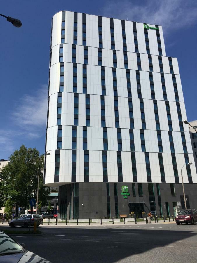 Căn hộ Zlota 81 Warsaw