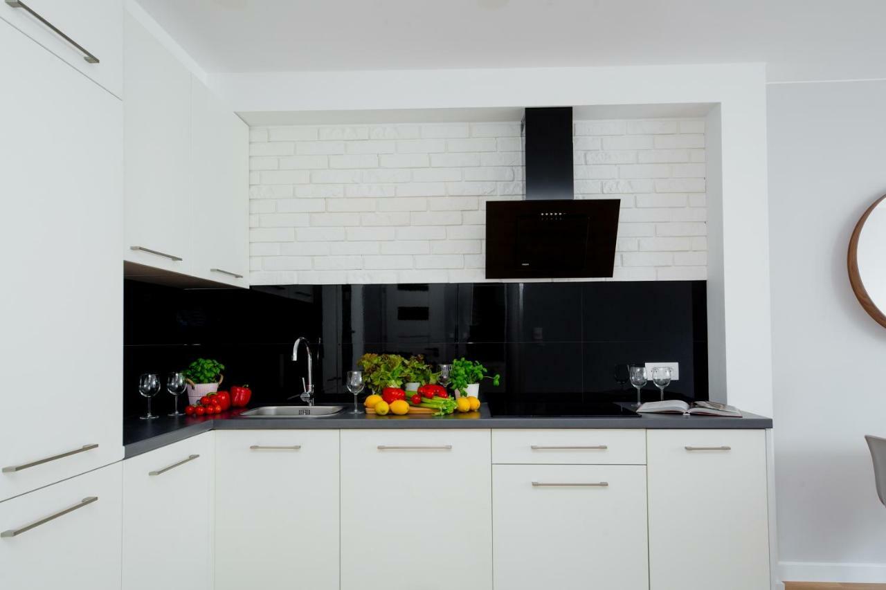 Oomph Downtown Apartment Warsaw