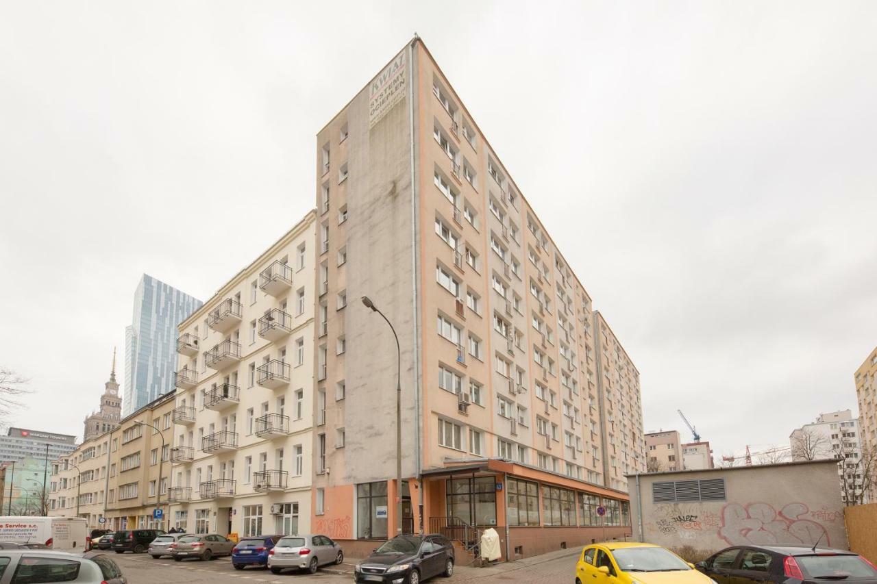 Oomph Downtown Apartment
