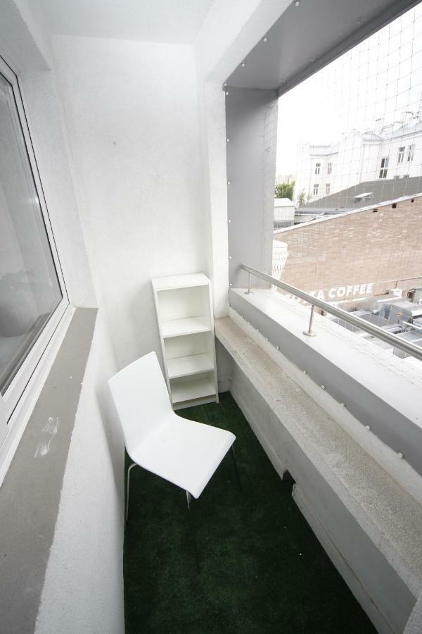 Apartament Chmielna 35 Apartment *